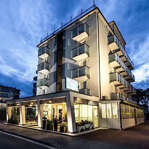 3* Отель & Carinthia S